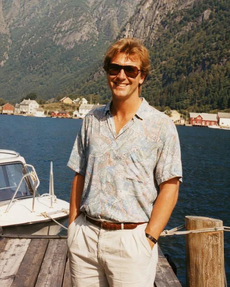 Feriebildet får de solblekede fargene fra den gangen.